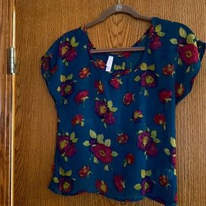 Xhilaration size S sheer top